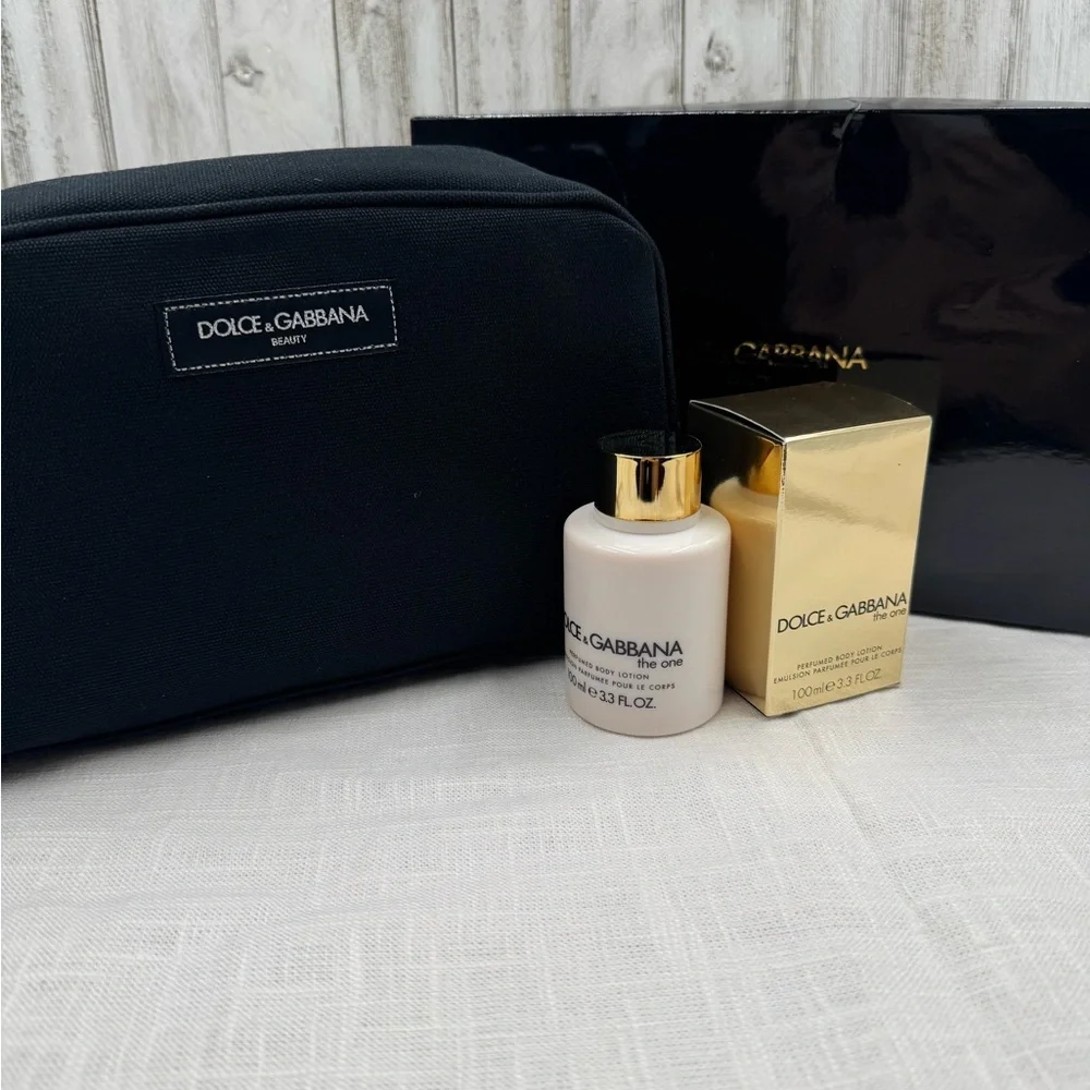 Dolce & Gabbana Make up Bag  and The one Body Lotion